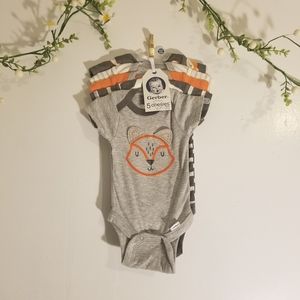 Gerber fox 3 pack of onesies